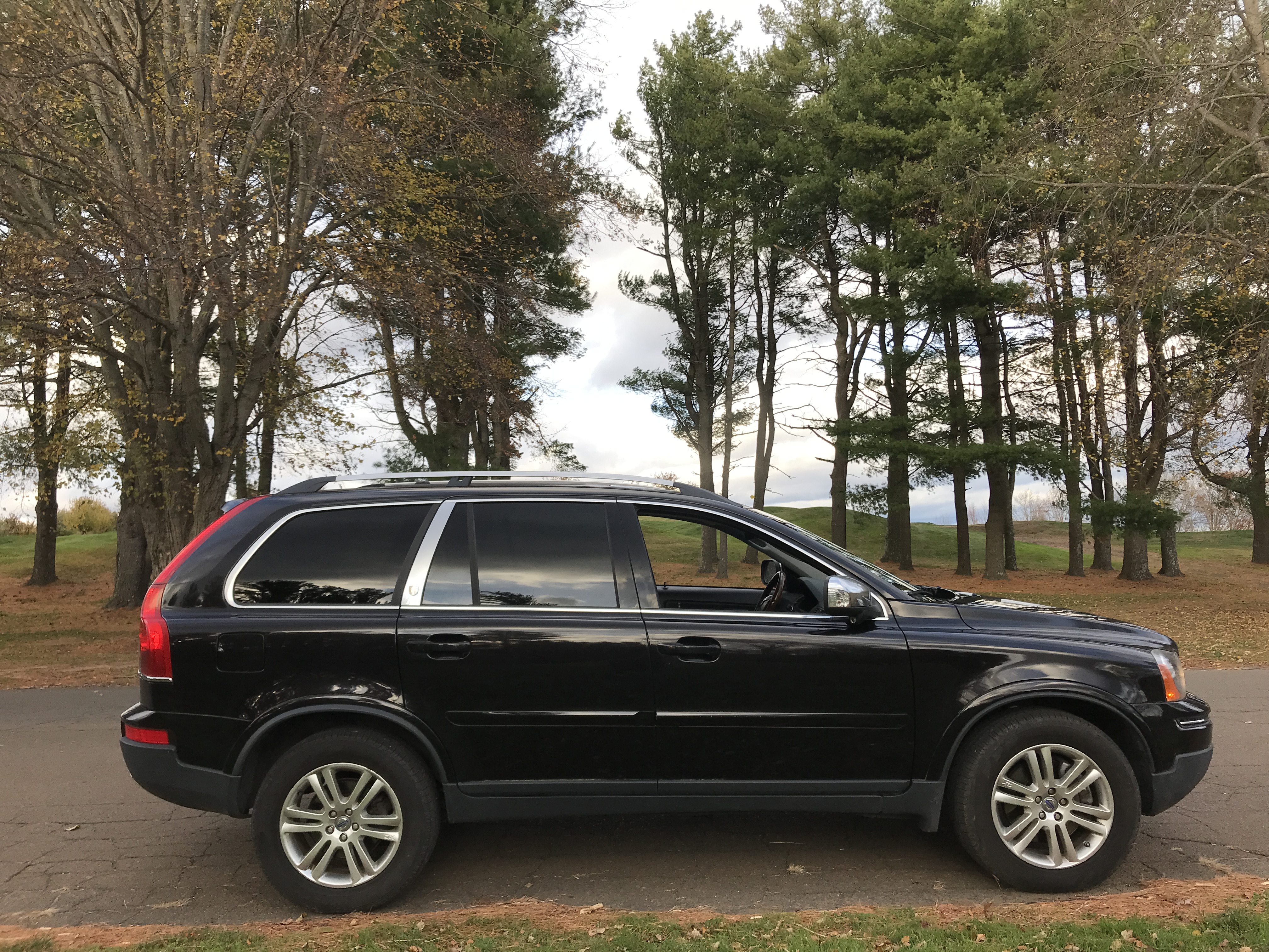 2008 Volvo One Owner XC90 V8 92K with Third Row Seating — photo 10